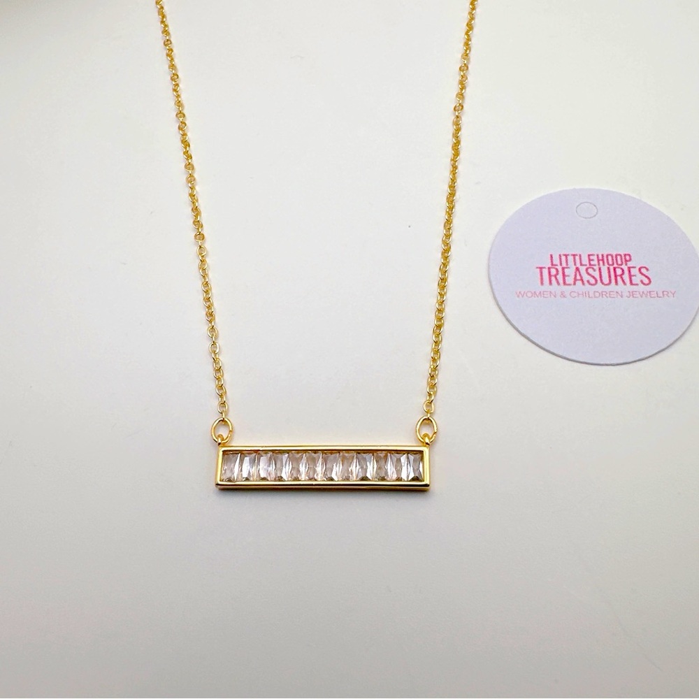 Minimalist gold filled necklace with zirconia